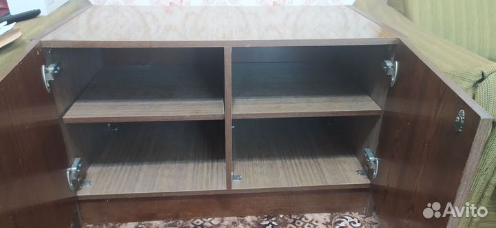Тумба под телевизор
