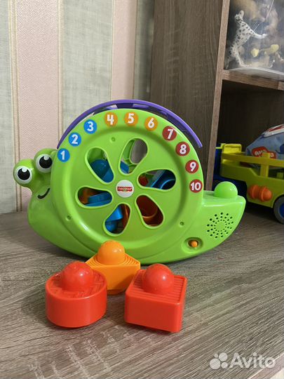 Музыкальные игрушки fisher price chicco