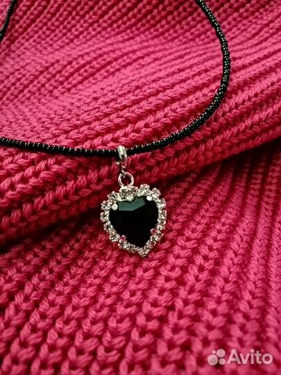 Колье Чокер из бисера чёрный с сердцем