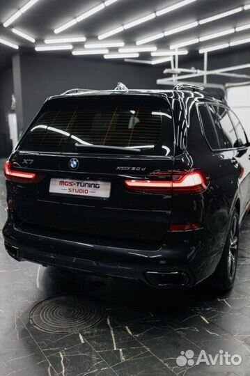 Решетка радиатора BMW Х7 G07 M + Насадки на выхлоп