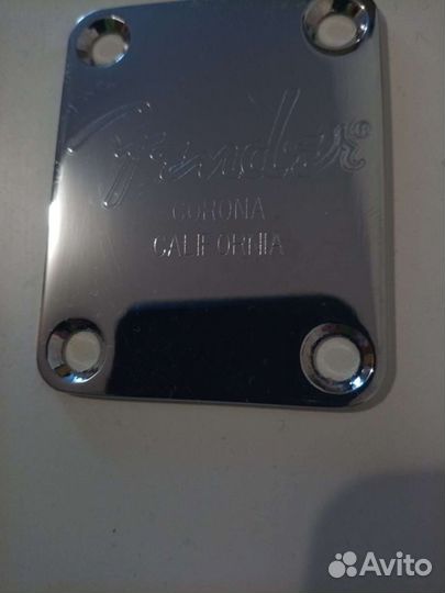 Электрогитарный neckplate Fender