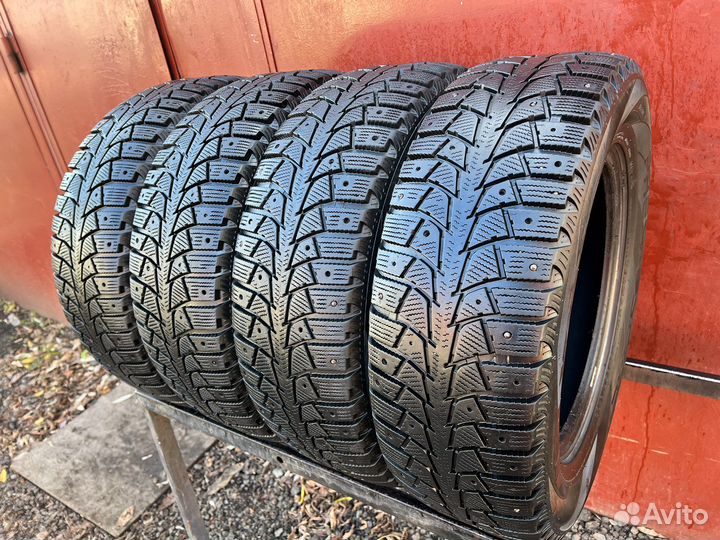 Maxxis MA-SLW Presa Spike 215/65 R16 98T