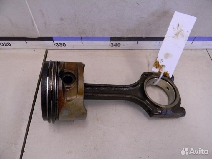 Поршень с шатуном Nexia 1995-2016