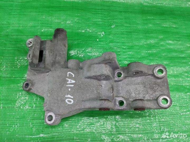 Кронштейн генератора Dodge Caliber