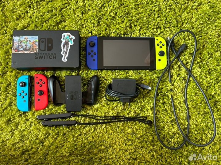 Nintendo switch 96гб + марио карт и фифа