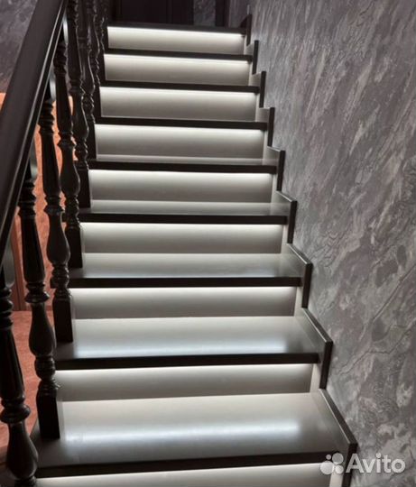 Подсветка лестницы с датчиками движения