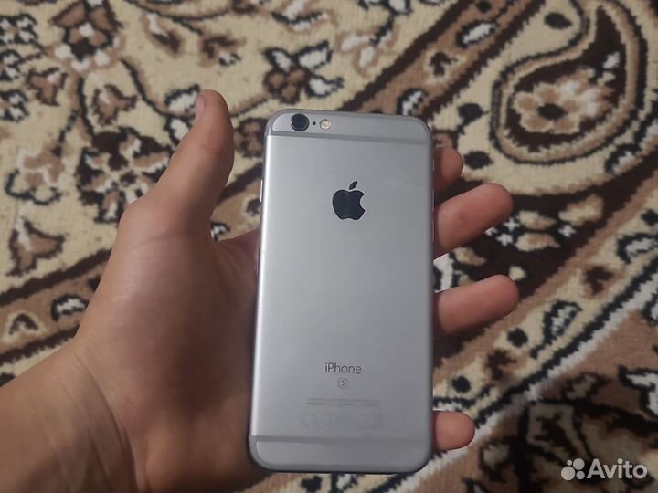 iPhone 6S, 64 ГБ