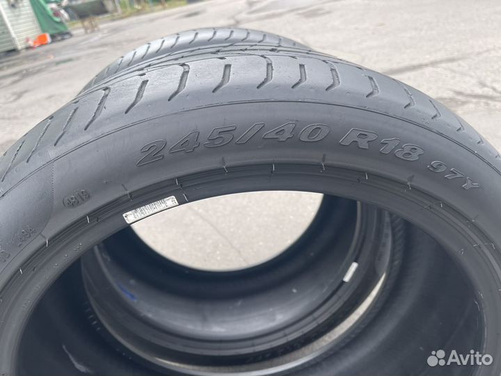 Pirelli P Zero 245/40 R18