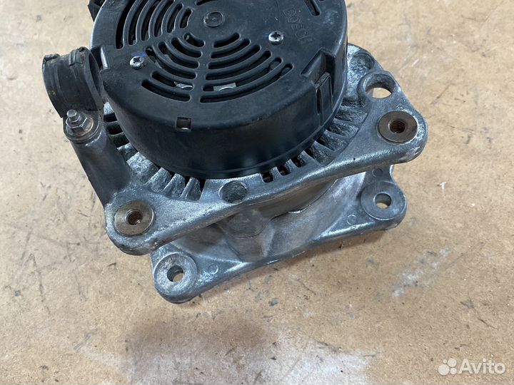 Генератор 0986040330 90А Transporter T4 2.4d AAB