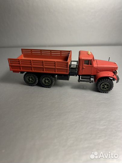 Модель Краз-тягач