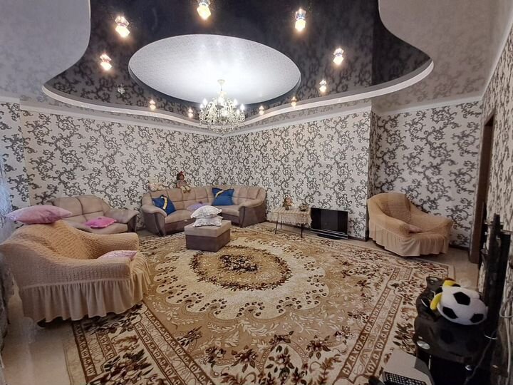 2-к. квартира, 93,4 м², 2/9 эт.