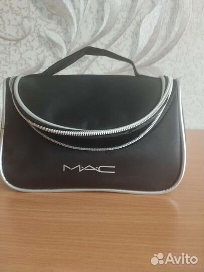 Косметичка MAC