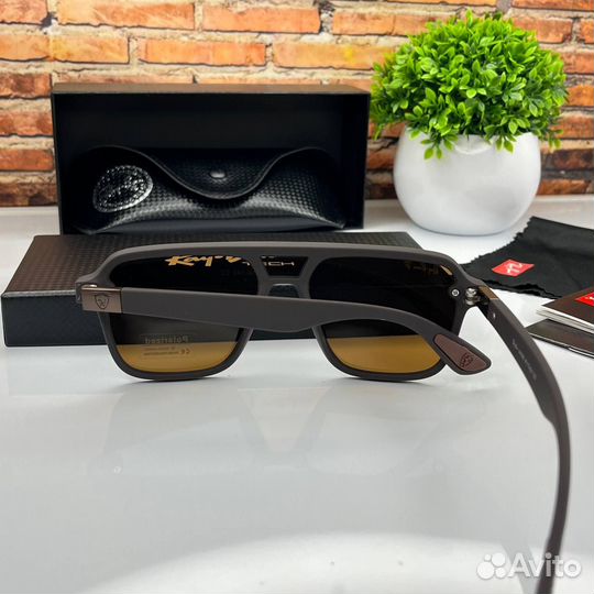 Солнцезащитные очки ray ban