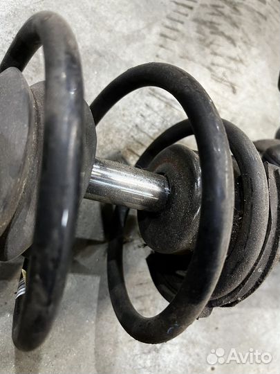 Стойка передняя левая BMW 1 (E87)