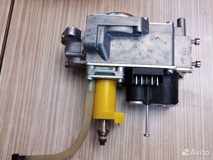 Газовый клапан honeywell VK4105M 5108