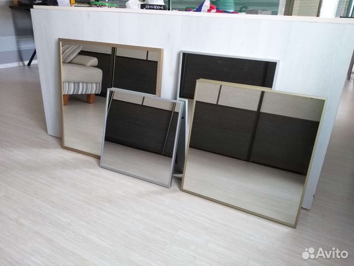 Зеркало в алюминиевом профиле