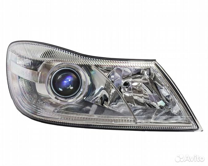 Фара SKL031306003R правая Skoda Octavia 2