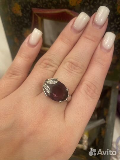 Серебряное кольцо