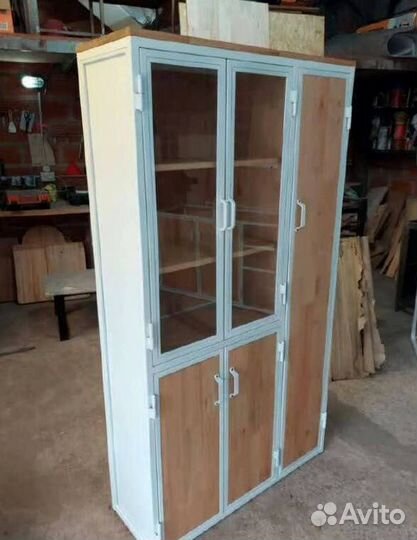 Шкаф мужской в стиле лофт для офиса, бара, дома, р