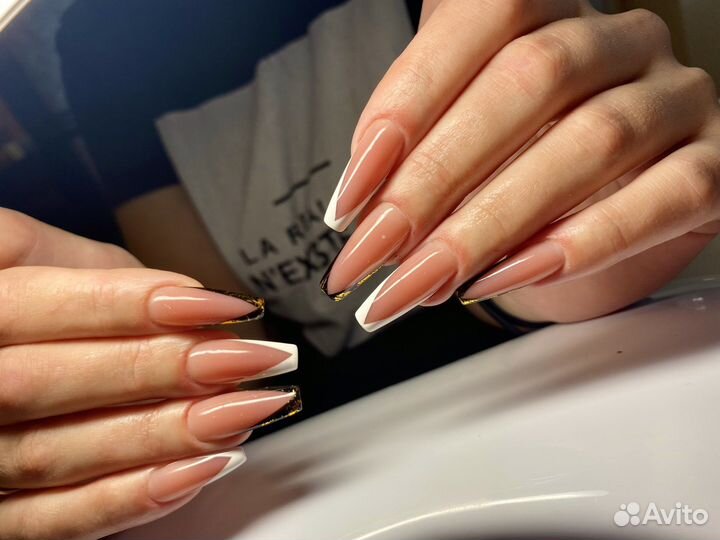 Наращивание ногтей
