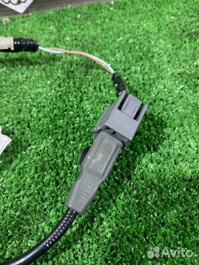 Датчик ABS задний правый Infiniti Fx37 S51 VQ37VHR