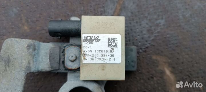 Минусовая клемма Форд Фокус 3 1.6