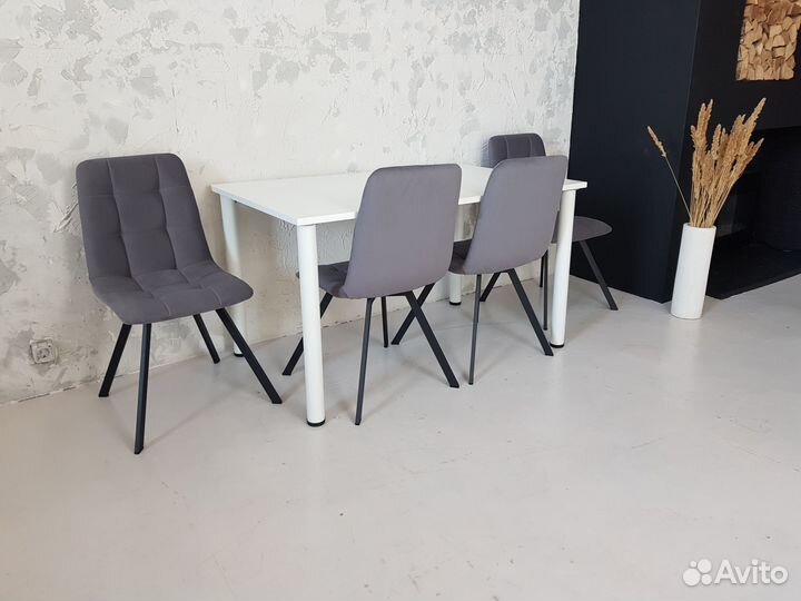 Компьютерный стол 130*80 см. Белые ножки