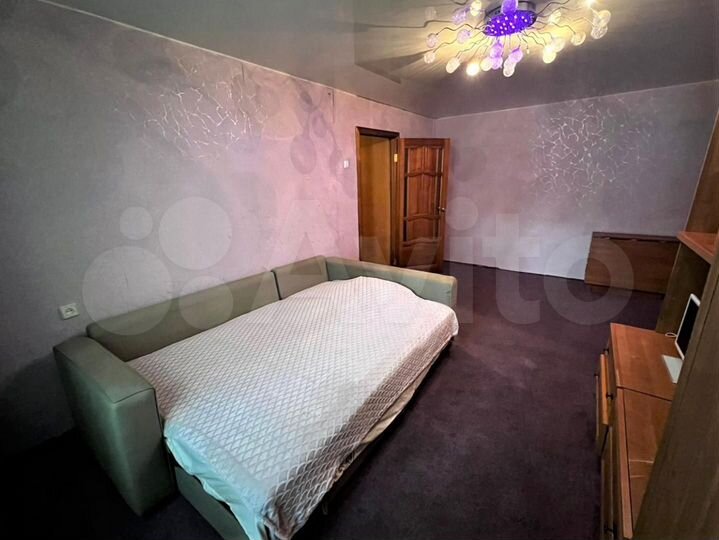 2-к. квартира, 42 м², 1/5 эт.