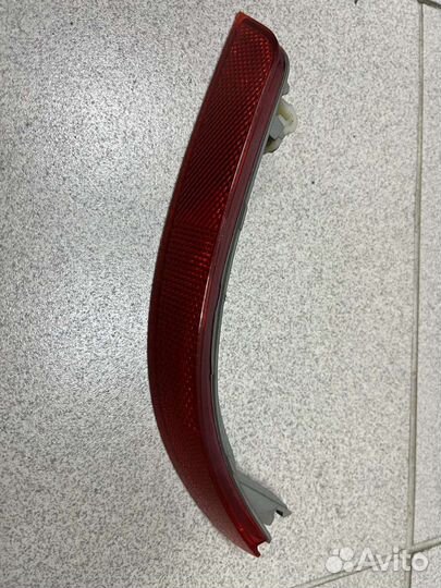 Отражатель зад бампера Almera G15