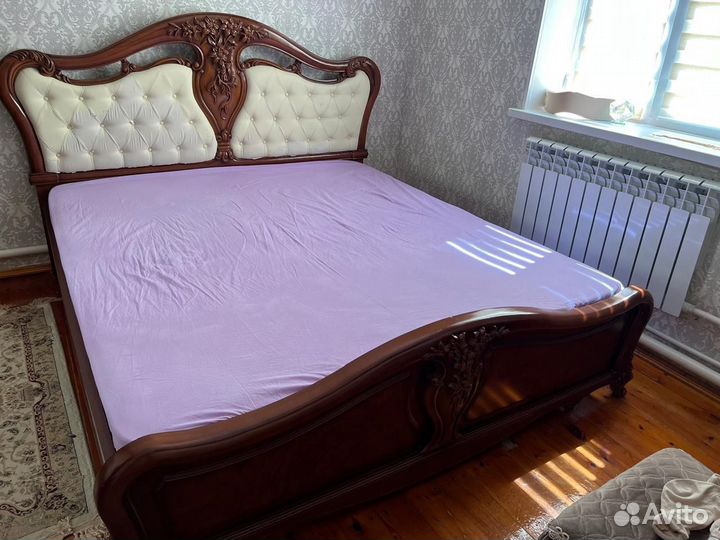 Кровать двуспальная бу