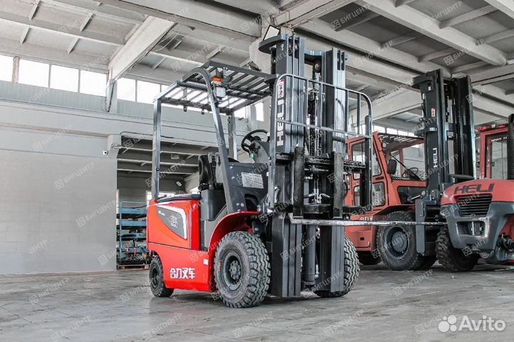 Вилочный погрузчик Heli CPD15, 2023