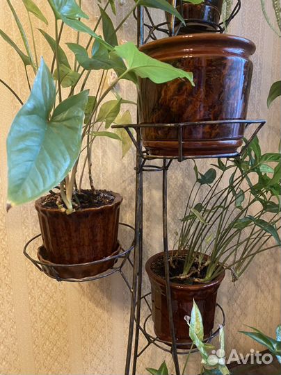 Подставка для цветов напольная