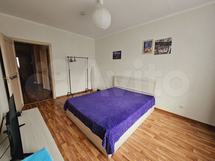 2-к. квартира, 70 м², 6/8 эт.