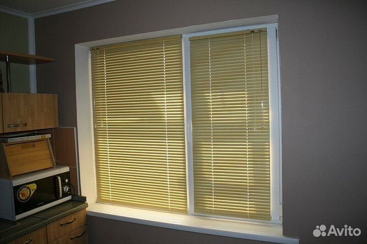 Жaлюзи гоpизoнтaльные