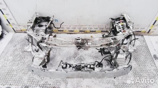 Передняя панель крепления облицовки (телевизор) op