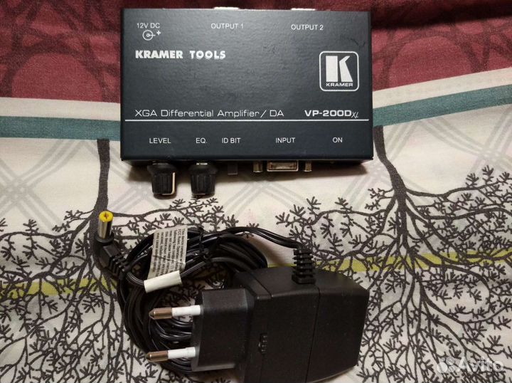VGA Усилитель делитель Kramer VP-200Dxl