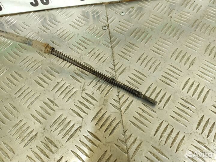 Трос стояночного тормоза Vaz Granta