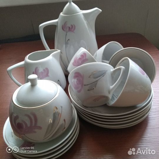 Кофейный сервиз и конфетница Рига PFF, винтаж