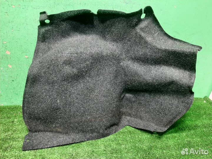 Обшивка багажника правая Toyota Aygo B10 2009