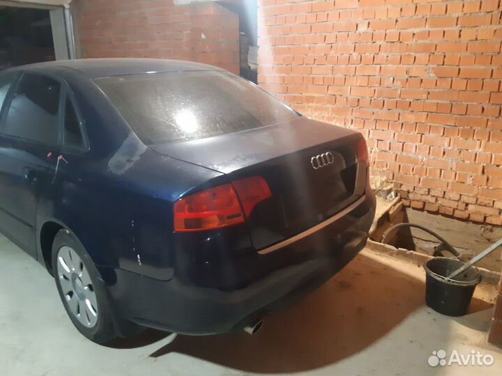 Ауди а4 на запчасти