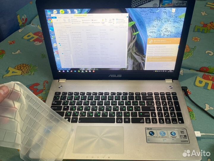 Asus