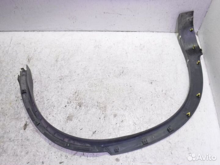 Накладка заднего крыла левого