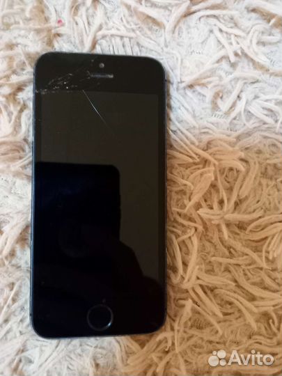 Телефон iPhone