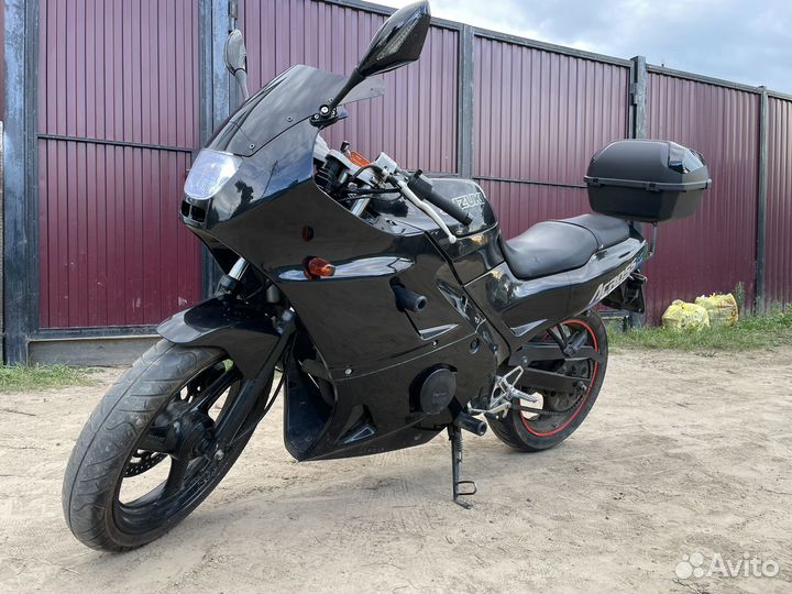 Продам suzuki across