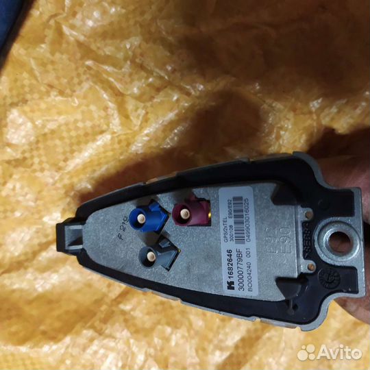 Bmw e90 e9x плавник антенна