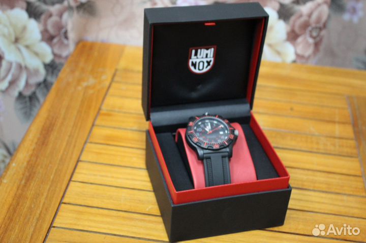 Часы Luminox XL.8815