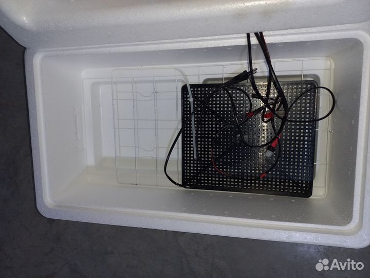 Инкубаторы 36 яиц Россия Несушка