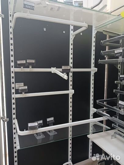 Торговое оборудование для магазина одежды