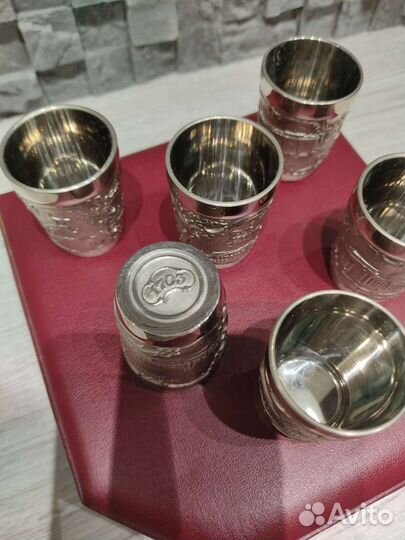 Набор стопок