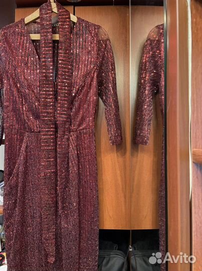 Вечернее платье